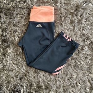 Adidas Capri Small Peach Leggings